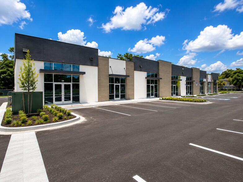 Primary Photo Of 1589 N Goldenrod Rd, Orlando General Retail For Lease