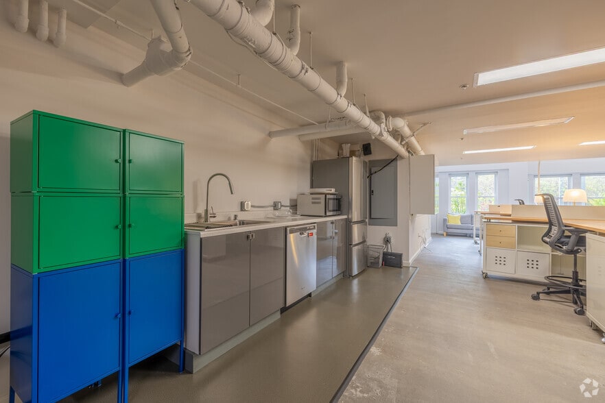 More Photos Of 50 29th St, San Francisco Apartments For Sale