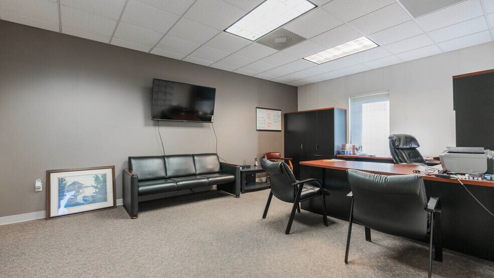 More Photos Of 12927 Plaza Dr, Richmond Light Manufacturing For Lease