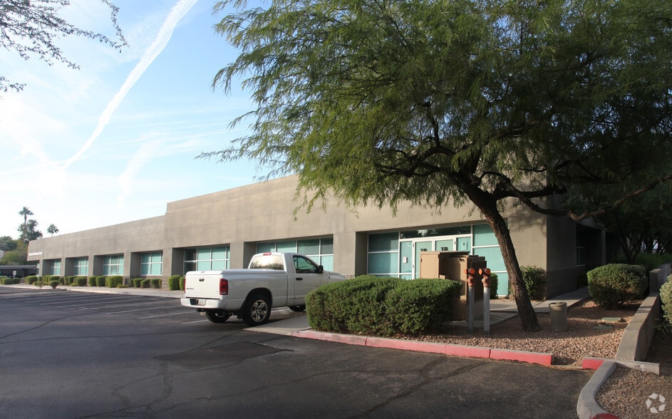 More Photos Of 7400 E McDonald, Scottsdale Office For Sale