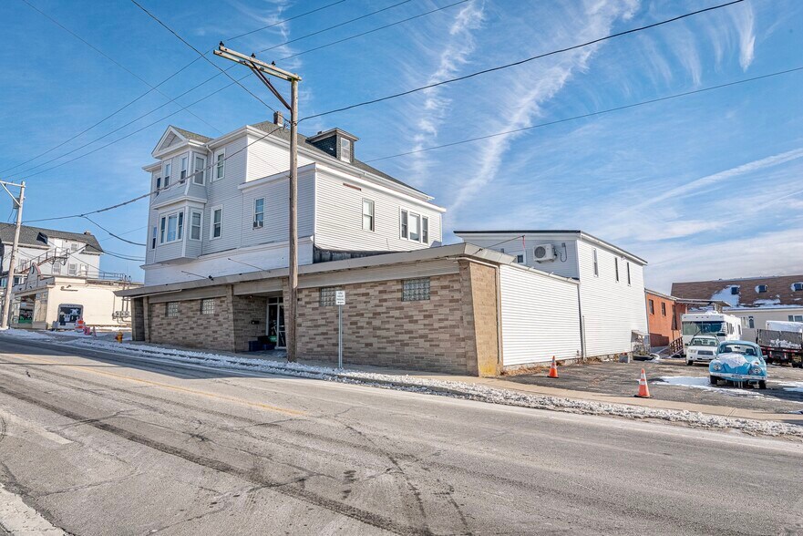 More Photos Of 42-46 Main Rd, Tiverton Storefront Retail Residential For Sale