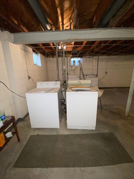 More Photos Of 7009 W Tripoli Ave, Milwaukee Apartments For Sale