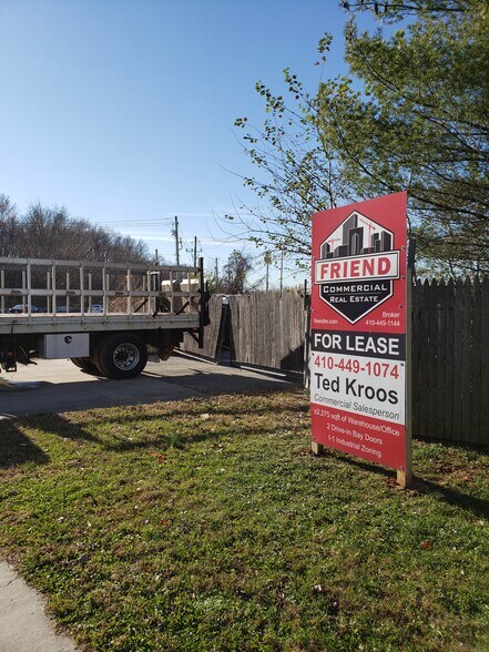 More Photos Of 8444 Ballew Ave, College Park Land For Lease