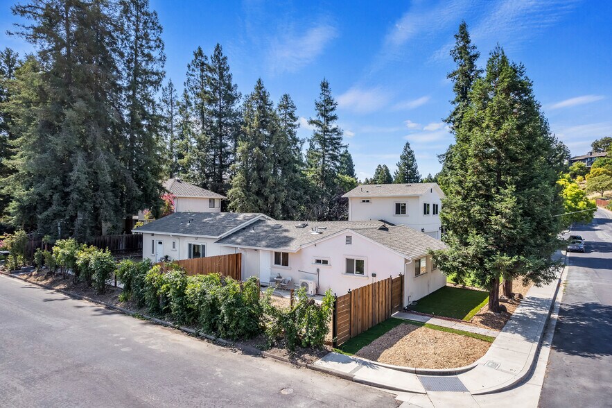 More Photos Of 1006 Court Ln, Concord Apartments For Sale