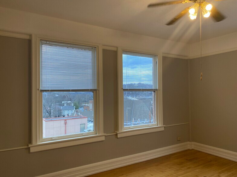 More Photos Of 306 W Main St, Frankfort Coworking Space