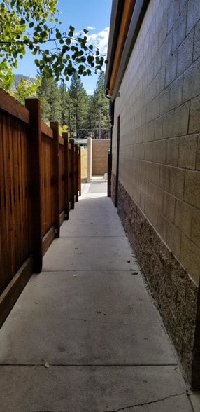 More Photos Of 3668 Lake Tahoe Blvd, South Lake Tahoe Unknown For Lease
