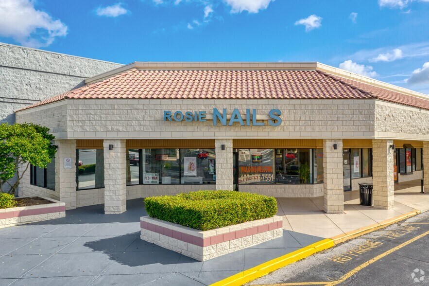 More Photos Of 14001-14211 W Colonial Dr, Winter Garden Unknown For Lease