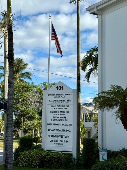 More Photos Of 101 SE 6th Ave, Delray Beach Office For Lease