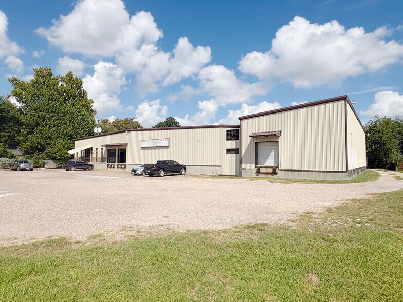 More Photos Of 102 W Canino Rd, Houston Refrigeration Cold Storage For Sale
