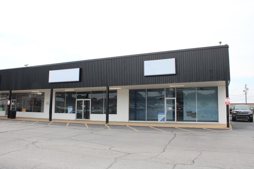 More Photos Of 581-621 Old Hickory Blvd, Jackson Unknown For Lease