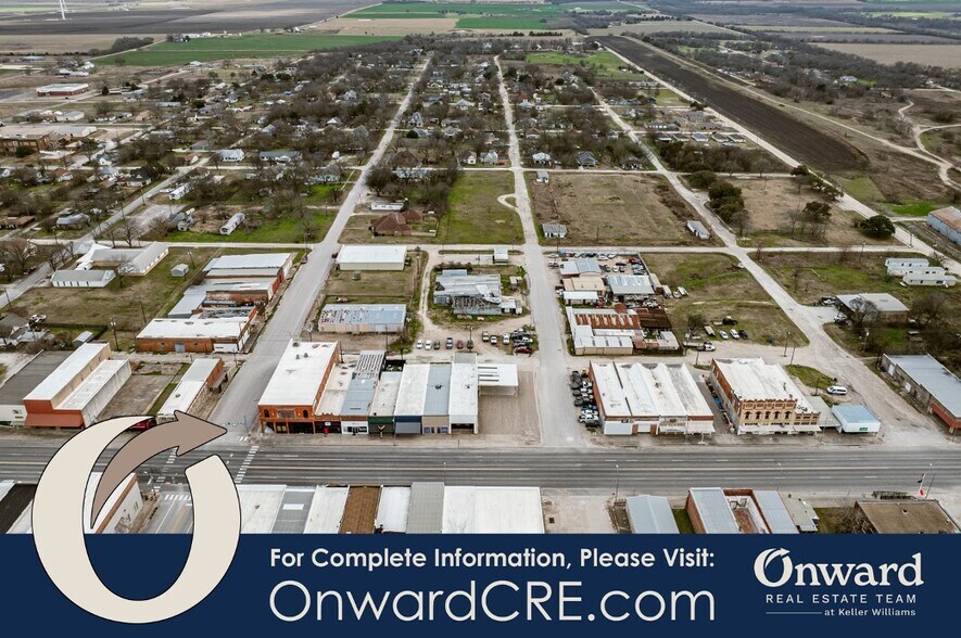 More Photos Of 404 E Texas Ave, Mart Flex For Sale