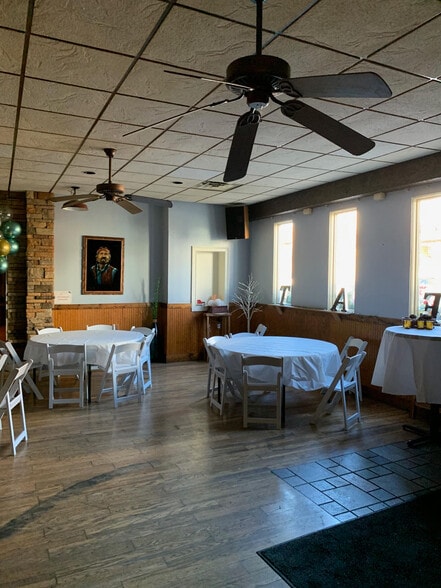 More Photos Of 3540 Washington Ave, Finleyville General Retail For Lease