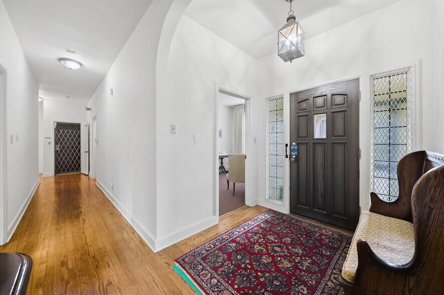 More Photos Of 3900 Balboa St, San Francisco Religious Facility For Sale