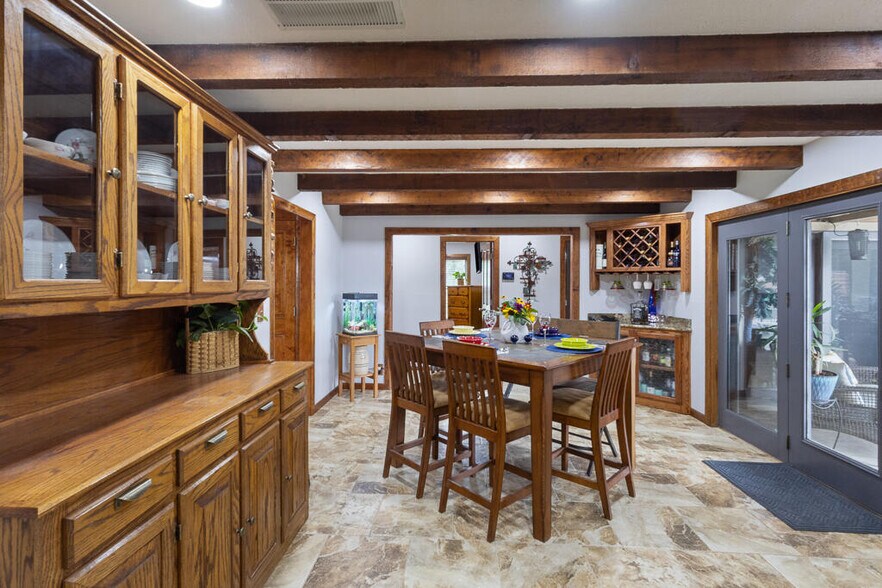 More Photos Of 19824 State Highway 112, Cassville Apartments For Sale