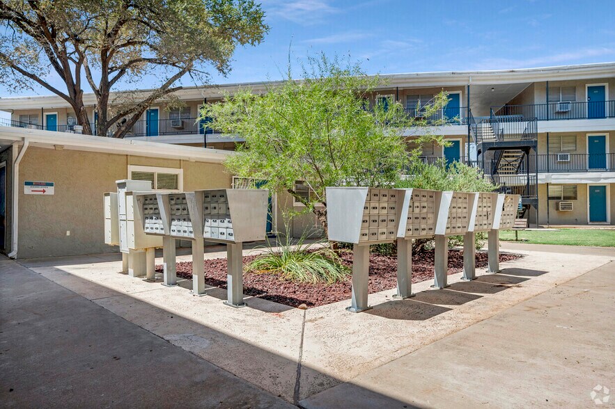 More Photos Of 4501 Brownfield Dr, Lubbock Apartments For Sale