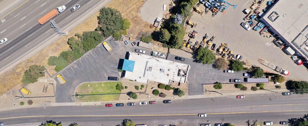 More Photos Of 744 E Airway Blvd, Livermore Storefront Retail Office For Sale