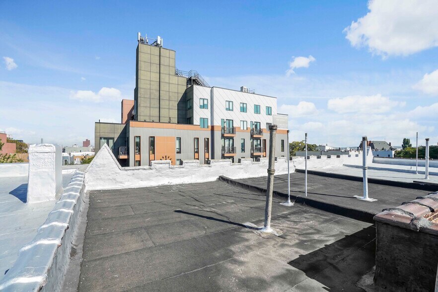 More Photos Of Powers St, Brooklyn Apartments For Sale