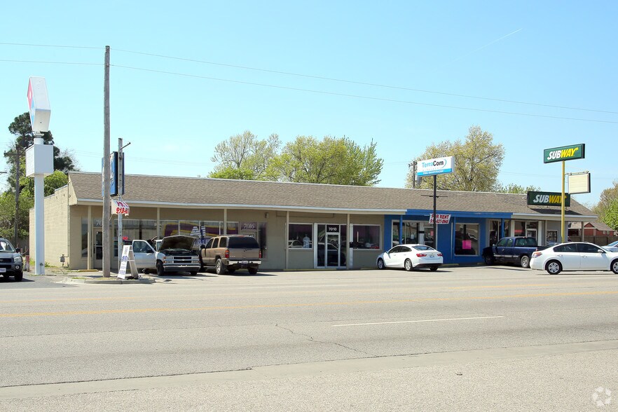 More Photos Of 7002-7016 E Admiral Pl, Tulsa Unknown For Lease