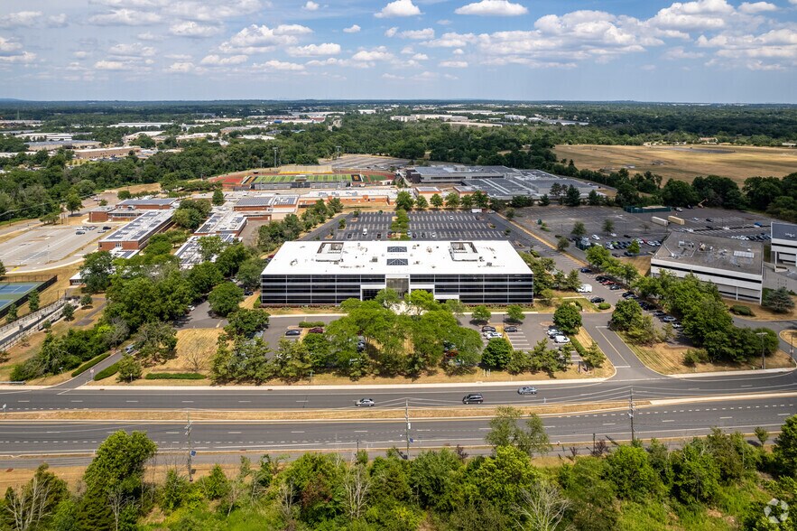 More Photos Of 371 Hoes Ln, Piscataway Office For Sale