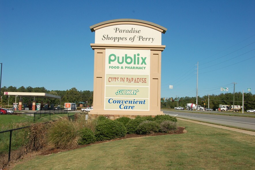 More Photos Of 275 Perry Pky, Perry Freestanding For Lease