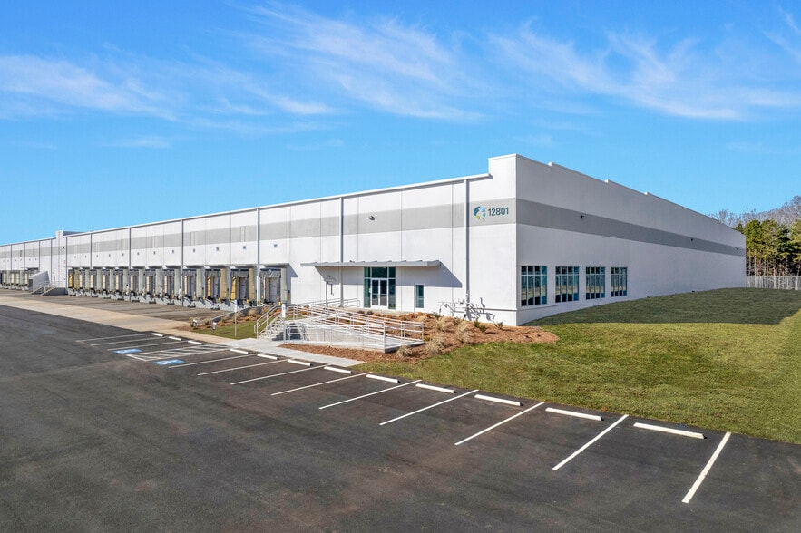 Primary Photo Of 12801 Jamesburg Dr, Huntersville Distribution For Lease
