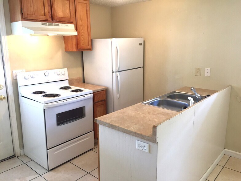 More Photos Of 2111 Lincoln Ave, Granite City Multifamily For Sale