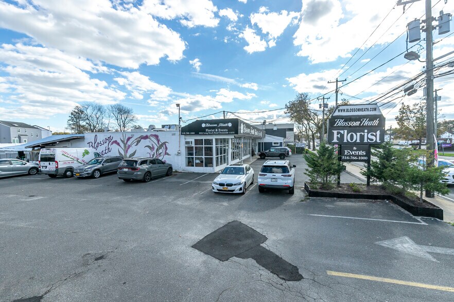 More Photos Of 3031 Long Beach Rd, Oceanside Storefront For Sale