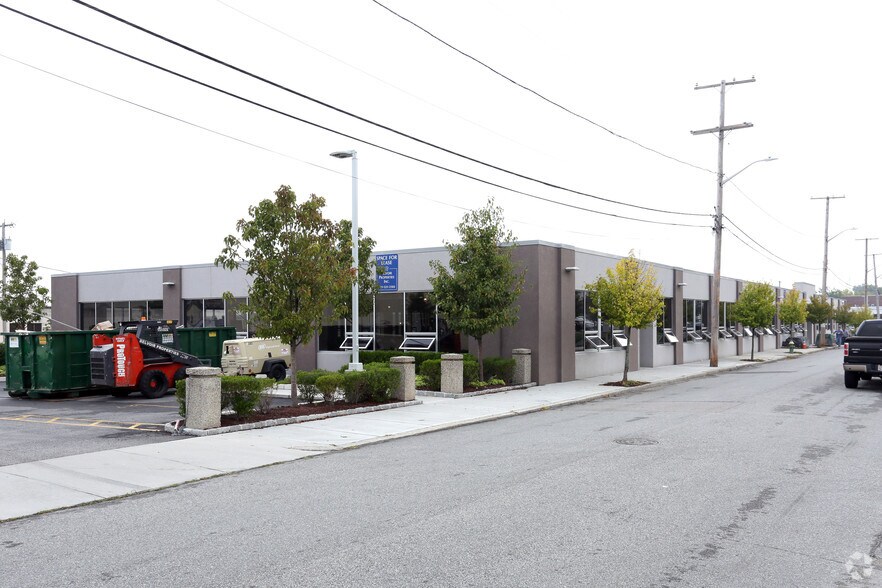 More Photos Of 225 Carolina Ave, Providence Research And Development For Lease