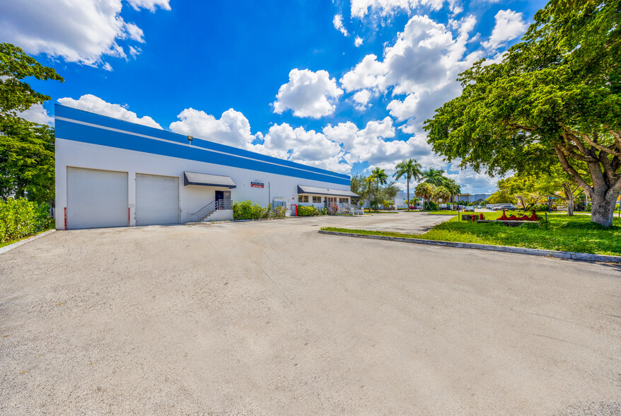 Primary Photo Of 2601 NW 105th Ave, Miami Warehouse For Sale