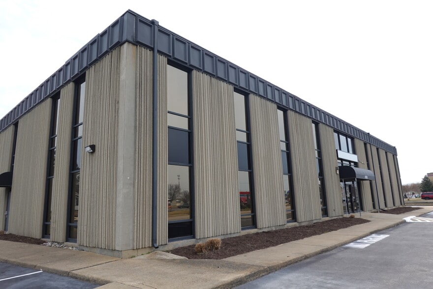 More Photos Of 4190 S Plaza Trl, Virginia Beach Office For Lease