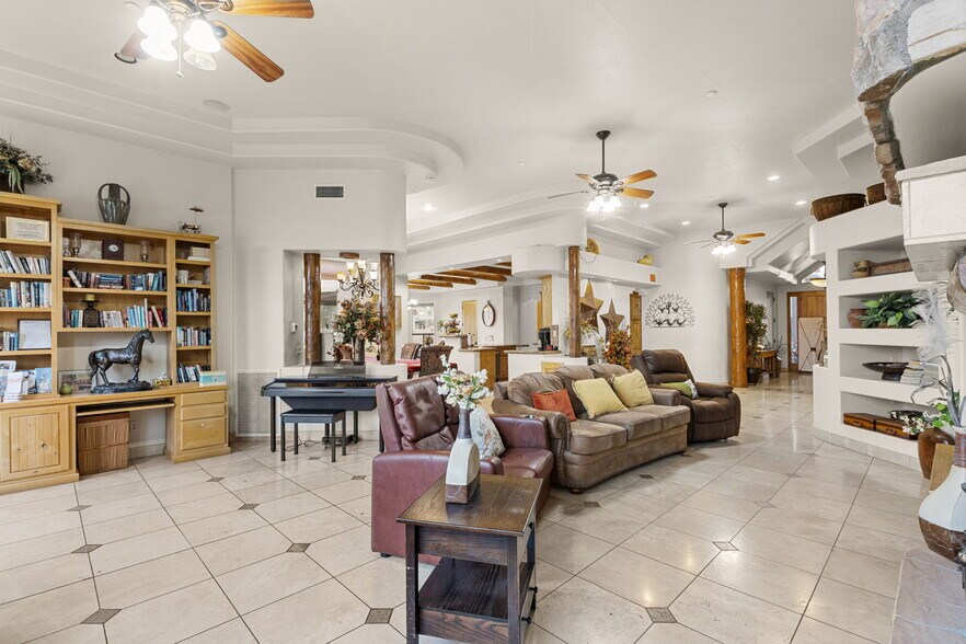 More Photos Of 10027 E Hillview St, Mesa Assisted Living For Sale