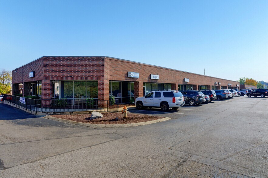 Primary Photo Of 501 Metroplex Dr, Nashville Flex For Lease