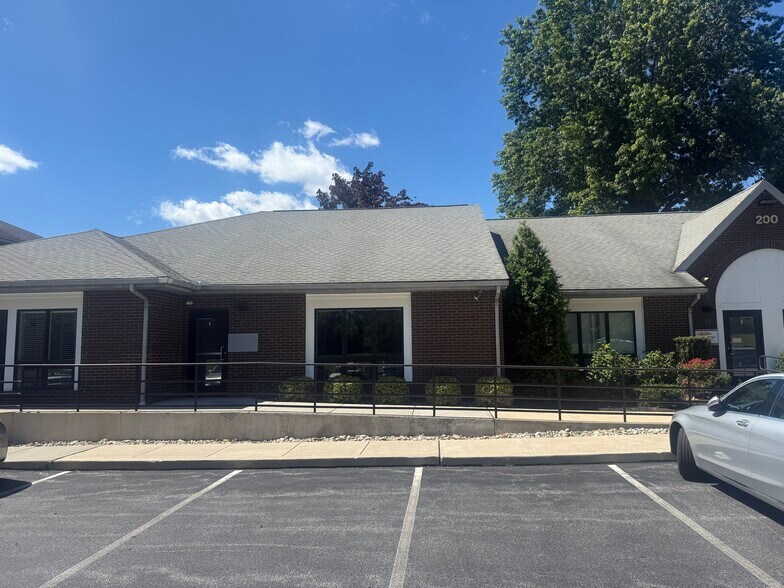 More Photos Of 1450 E Boot Rd, West Chester Medical For Sale