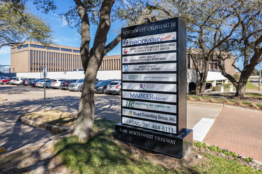More Photos Of 13105 Northwest Fwy, Houston Office For Lease
