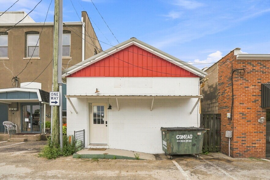 More Photos Of 106 S State St, Geneseo Storefront Retail Office For Sale