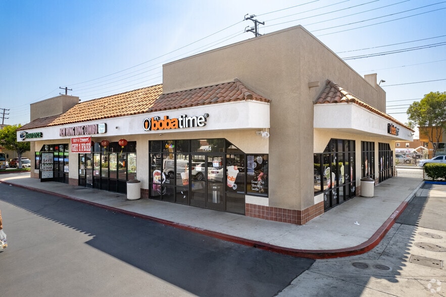 More Photos Of 6900-7100 S Santa Fe Ave, Huntington Park Unknown For Lease