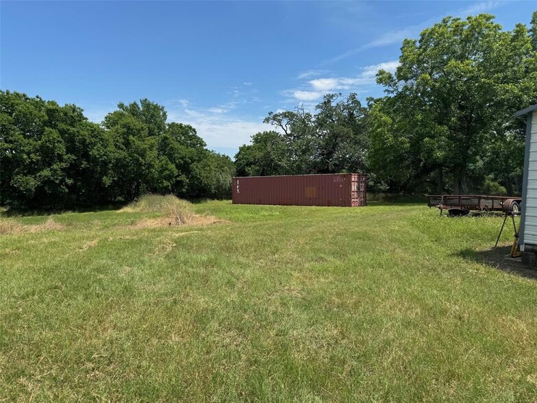 Primary Photo Of 1620 Pecos St, Lockhart Industrial For Lease