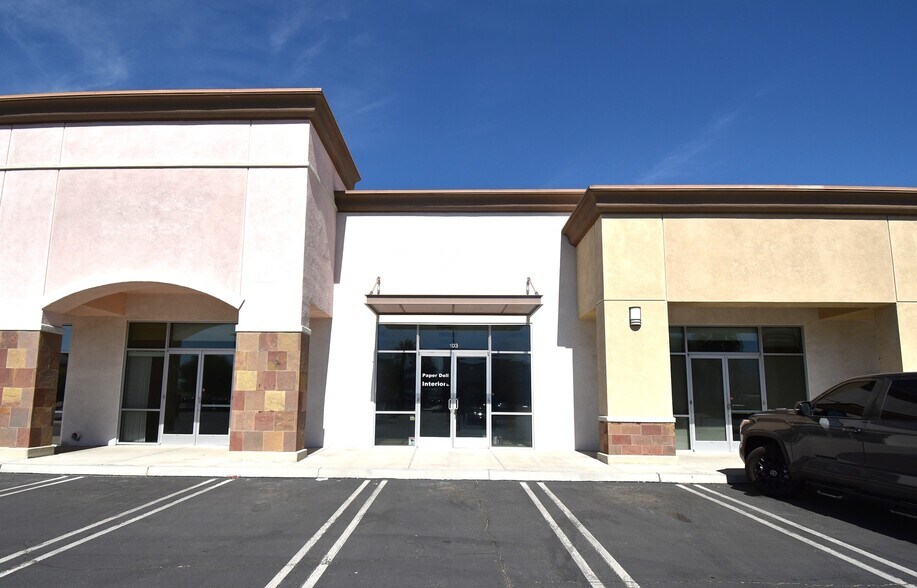 More Photos Of 79680-79700 Highway 111, La Quinta Unknown For Lease