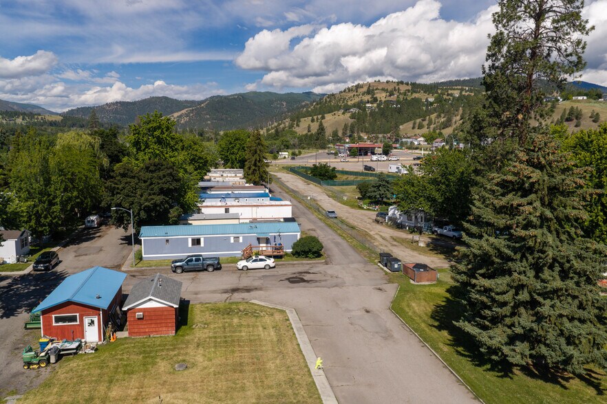 More Photos Of 10011 Gateway Dr, Lolo Land For Sale