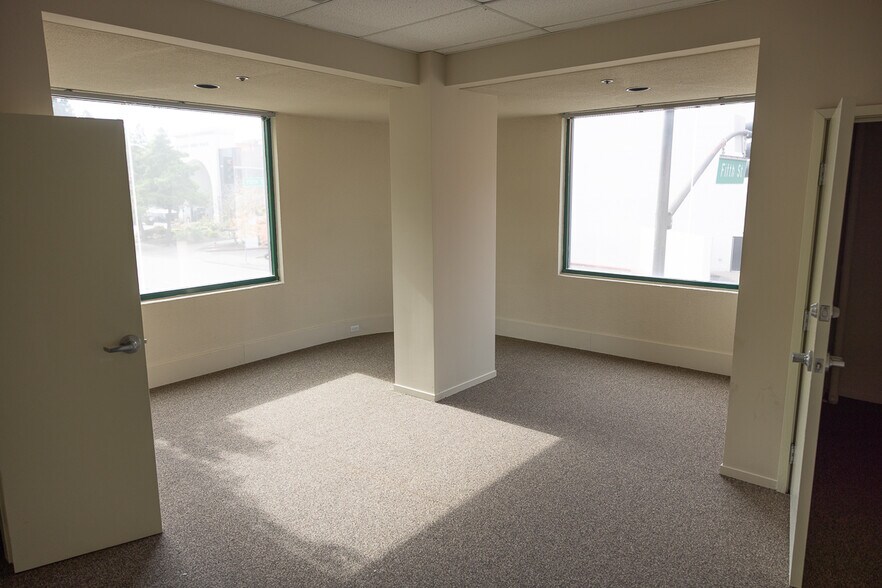 More Photos Of 416 B St, Santa Rosa Office For Sale