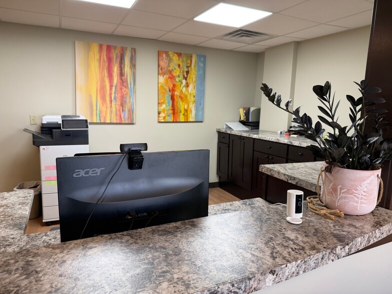 More Photos Of 1516 Trimble Ave, Kalamazoo Office For Sale