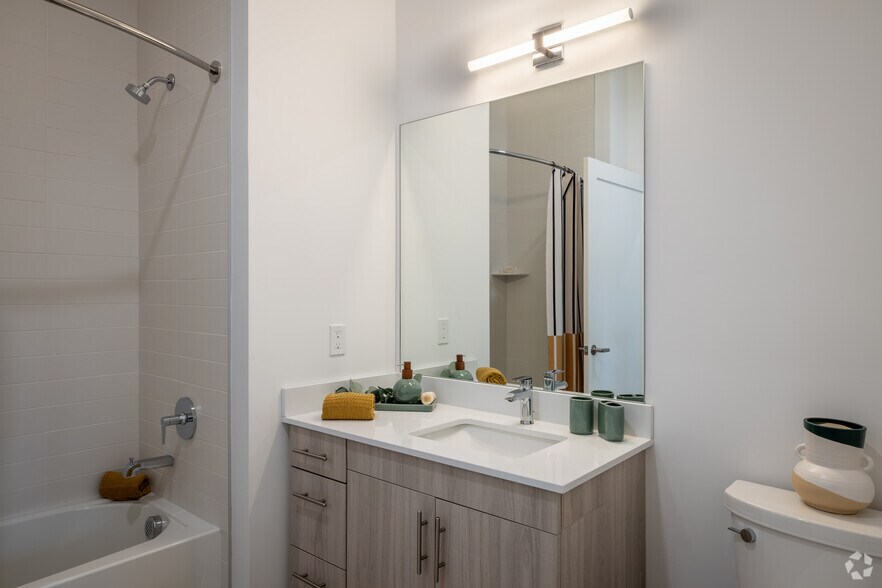 More Photos Of 397 Millburn Ave, Millburn Apartments For Lease