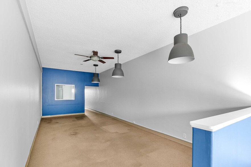 More Photos Of 513 E Broadway, Glendale Storefront For Lease