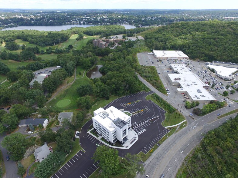 More Photos Of 304 Cambridge Rd, Woburn Office For Lease