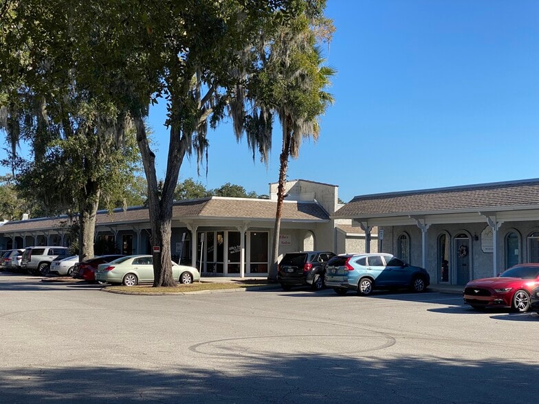 More Photos Of 3926-3932 San Jose Park Dr, Jacksonville Unknown For Lease