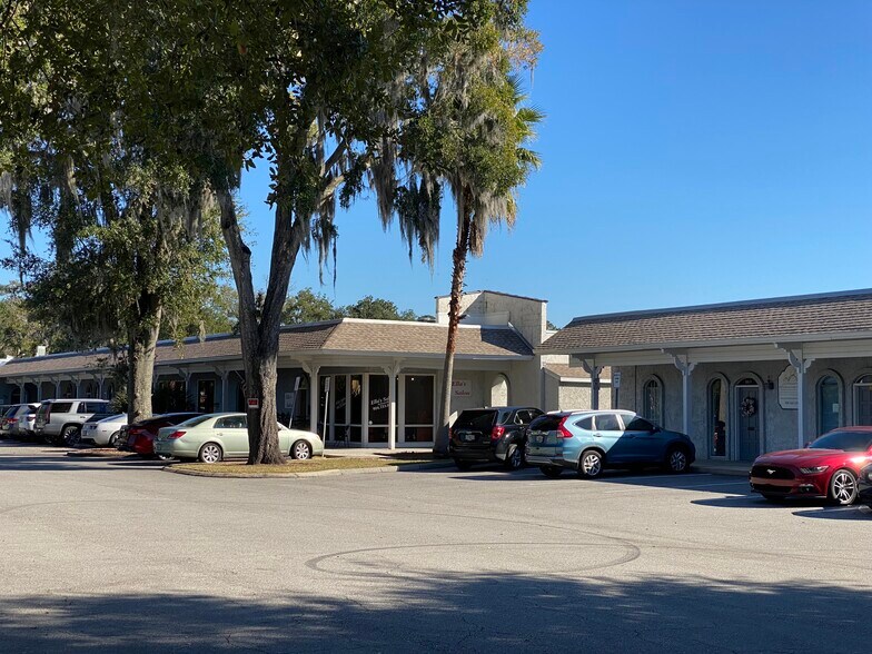 More Photos Of 3926-3932 San Jose Park Dr, Jacksonville Unknown For Lease