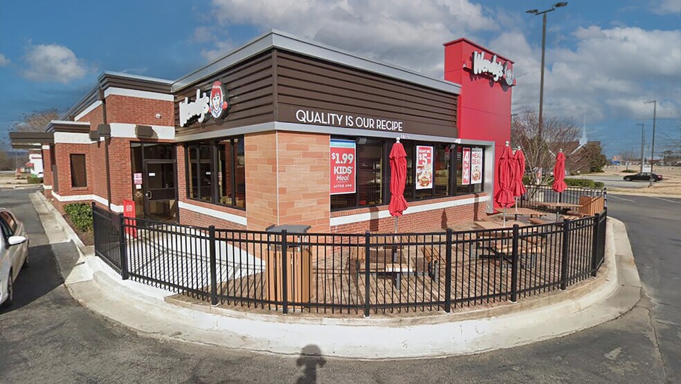Primary Photo Of 7782 Us-72 Hwy, Madison Fast Food For Sale
