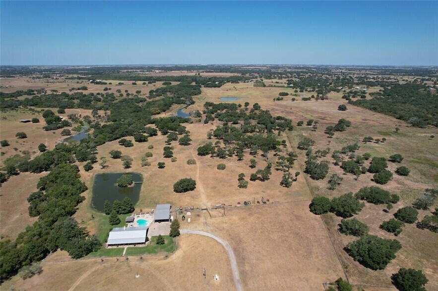 More Photos Of 2245 US Highway 77A, Yoakum Land For Lease