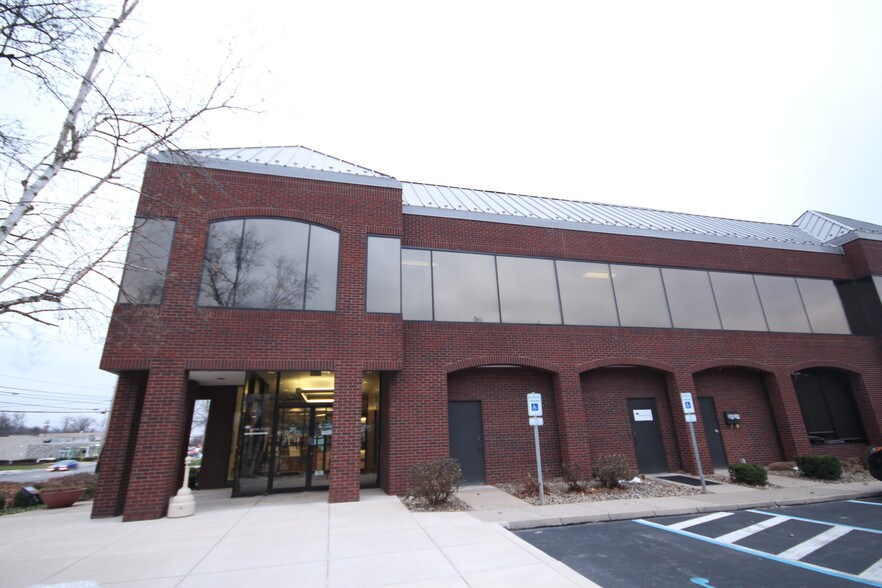 More Photos Of 1423 N Atherton St, State College Office For Sale