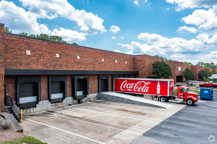 More Photos Of 5260 Westgate Dr SW, Atlanta Warehouse For Lease